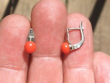 BELLES BOUCLES D'OREILLES