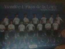 CYCLISME 2025 -TOUR DE FRANCE  : JEU COMPLET VENDEE U non ouvert