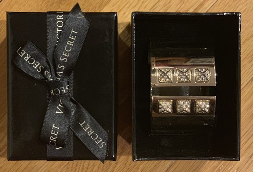 Victoria secret wide - wide, gold