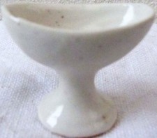 OEILLERE ou RINCE-OEIL FAIENCE