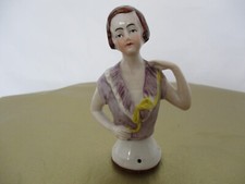 Girl Brown Hair & Violet