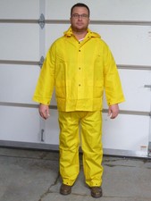 RIVER CITY 2 pc. PVC RAIN