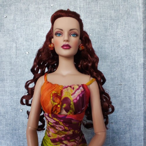 Doll tonner hautes couleur - tonner,