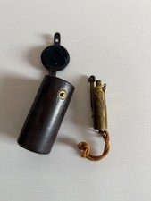 ?‍⬛ Ancien Briquet Tempête Essence en laiton + étui