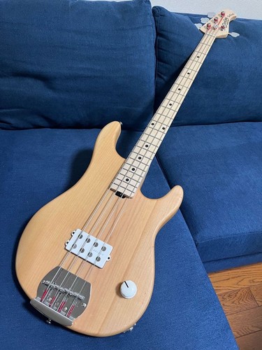 Guitare basse - guitare, /