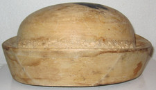 ANCIEN MOULE A CHAPEAU   EN