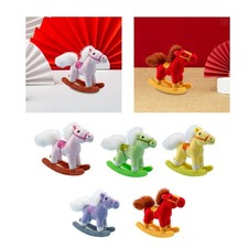 Cheval à bascule en peluche