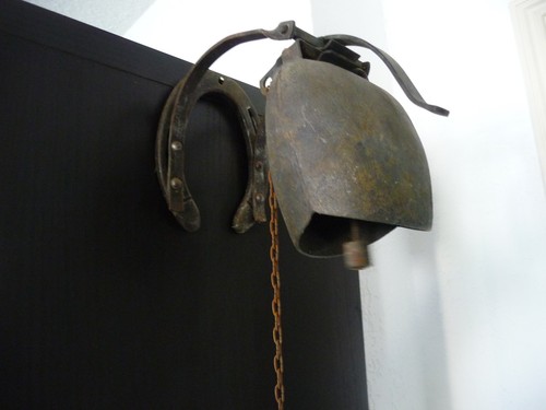 Cloche porte portail fer - porte,