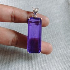 Pendentif pierre précieuse