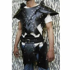 Armure médiévale en cuir