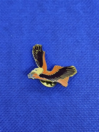 Pin shell aigle - aigle, eagle