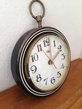 superbe et originale  horloge