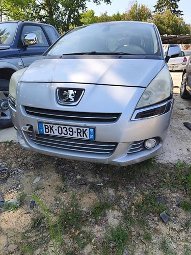 Pare choc avant peugeot 5008 - pare,