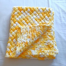 COUVERTURE JAUNE ET BLANC POUR