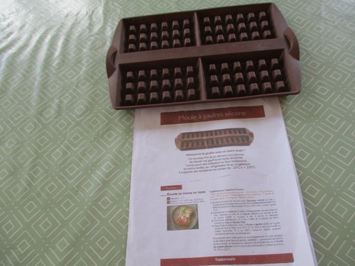 Moule gaufres tupperware - moule,
