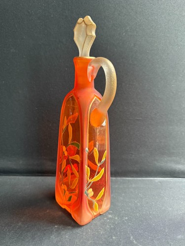 Carafe émaillée dans - émaillée, –