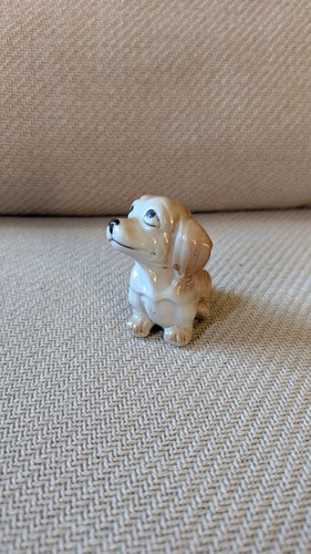 Figurine chien chiot miniature