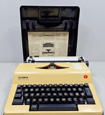 Machine À Écrire Olympia