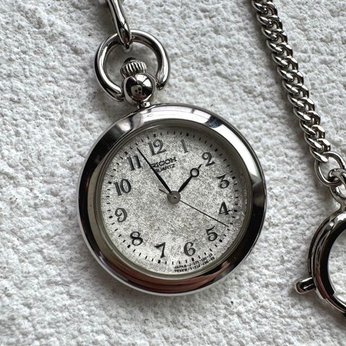 Pile neuve montre - [pile, poche