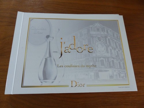 Parfum livre adore les - parfum, j'adore
