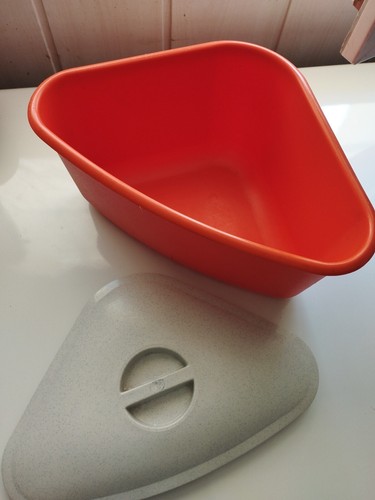 Tupperware poubelle angle - tupperware, d