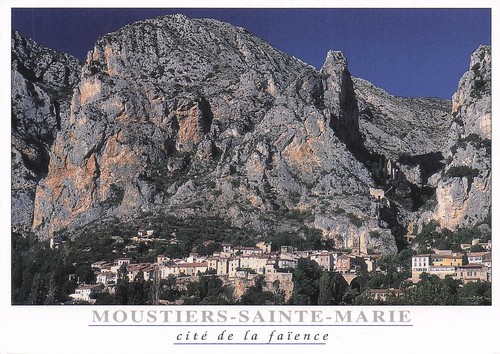 Moustiers sainte marie cite - 4,