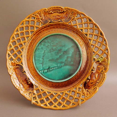 Assiette ajourée faïence - assiette,