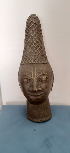 Grande sculpture tête - tÊte, de