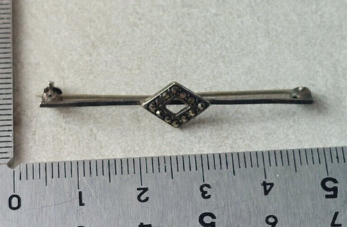 Ancienne broche décor