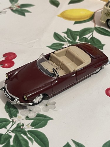 Voiture collection 1 43 - , 1/43