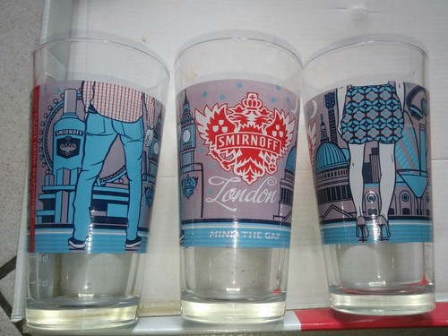 Lot verres smirnoff - de,