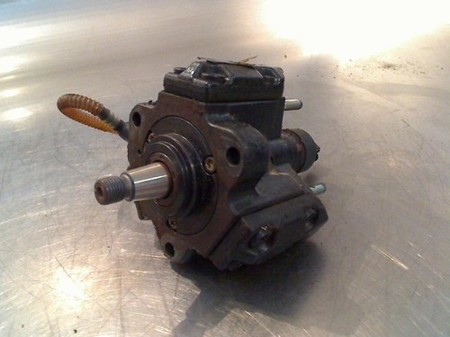 Pompe carburant gasoil diesel - gasoil,