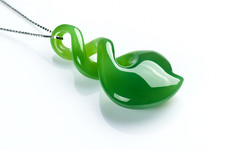 Pendentif en jade naturel