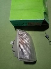 RENAULT 25 1er modèle  Clignotant AV Droit jusqu'au 07/1988