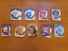 24 cartes de base dont écussons panini adrenalyn ligue 1 2025 2026 au choix