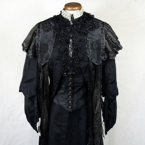Tenue complète vêtement de - tenue, complète,