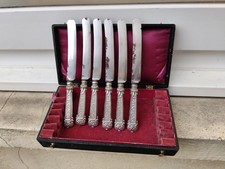 6 anciens couteaux manche métal argenté