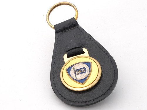 Porte clés ancien - porte,