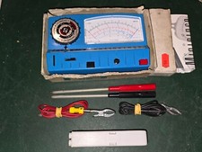 CdA Controleur 102 Multimeter