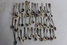 Collections 41 anciennes cuillères a sel argent  (43111)