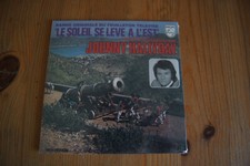 JOHNNY HALLYDAY LE SOLEIL SE LEVE A L EST CD NEUF SCELLE REEDITION DU SP DE 1974