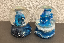 2 PETITES BOULES A NEIGE DAUPHINS