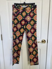 Gretchen Scott Vibrant Aztec
