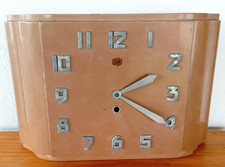 PENDULE ANCIENNE EN BOIS JURA