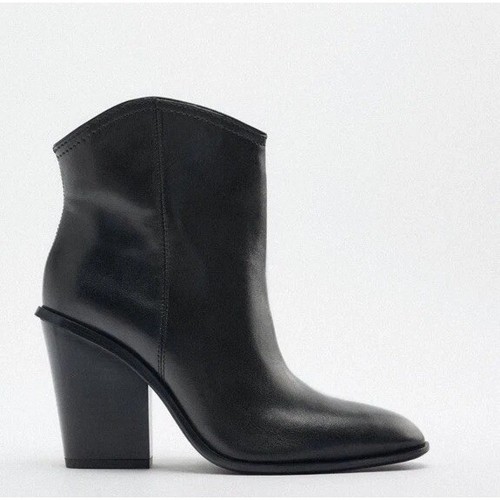 Zara booties black leather - zara,