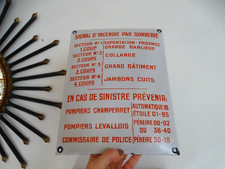 Plaque émaillée bombée