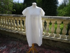 une chemise de nuit ancienne