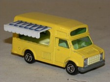 JOUET MINIATURE MAJORETTE SERIE 200 FOURGON MARCHAND DE GLACE 1/67 N°224 259