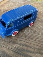 CIJ RENAULT GOELETTE 1000 KG BLEU MADE IN FRANCE