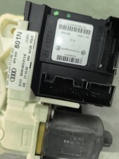 Moteur leve vitre avant gauche AUDI A3 2 SPORTBACK PHASE 2 8P0959802M